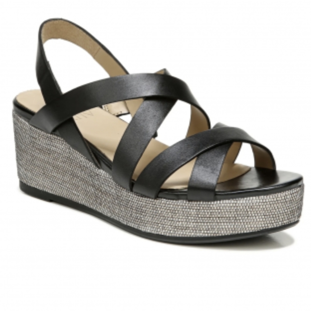 FINAL PRICE 🚨 NATURALIZER Unique Black Sandal